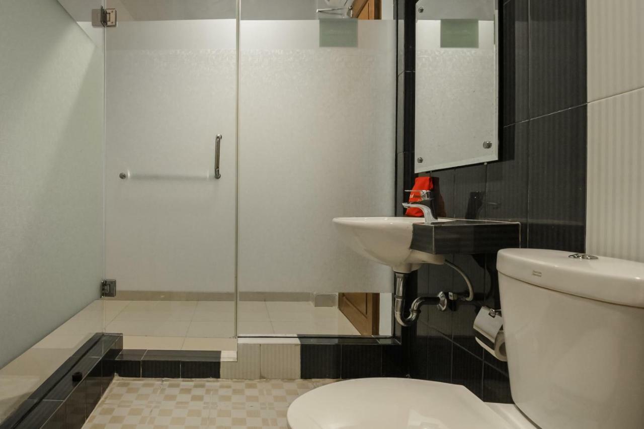 Reddoorz Plus Near Soekarno Hatta Airport 2 Тангеранг Екстериор снимка