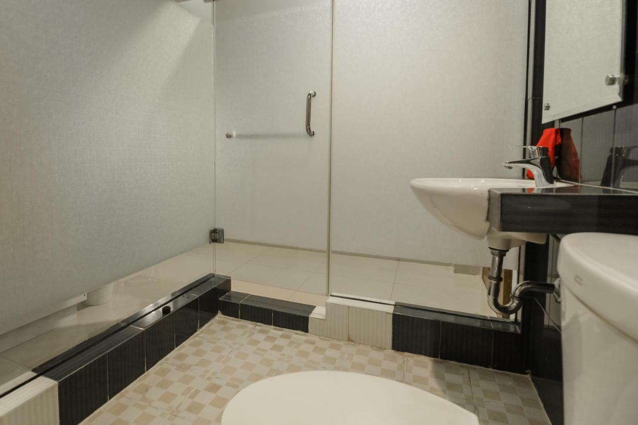 Reddoorz Plus Near Soekarno Hatta Airport 2 Тангеранг Екстериор снимка